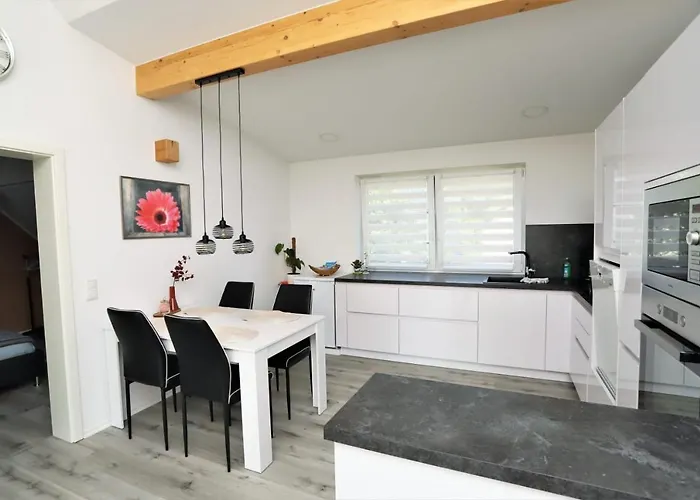 3-raum In Willmersdorf - Thueringer Wald Grossbreitenbach